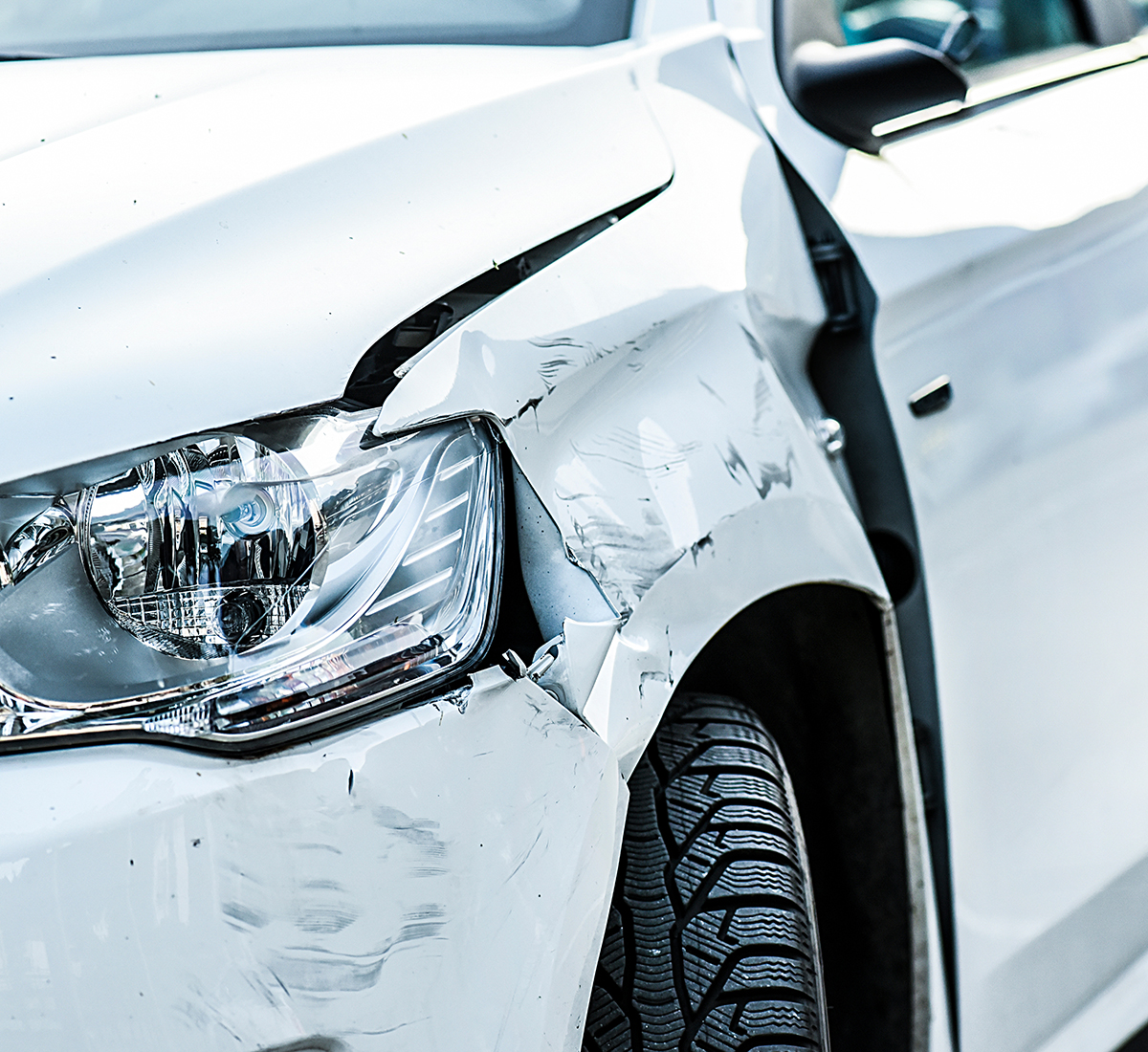 鈑金塗装 保険修理 自費修理 判断ガイド