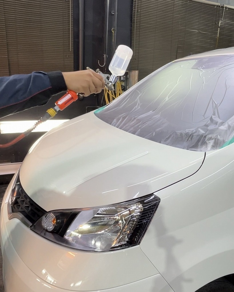 NISSAN　NV200　Ｇguardガラスコーティング吹き付け施工１層・２層