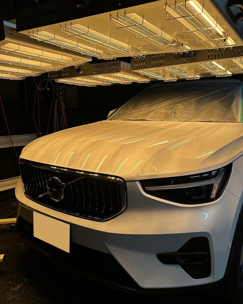 ボルボ XC40 Gguardガラスコーティング3層近赤外ヒーター乾燥コーティング剤硬化