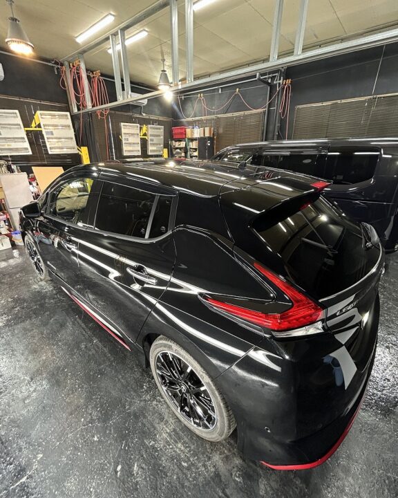 NISSANリーフnismoＧguardガラスコーティング３層（親水）
