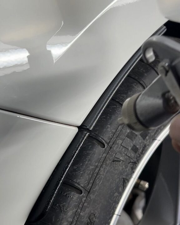 BMW　Z4　Ｇguardガラスコーティング素地部吹き付けコーティング施工