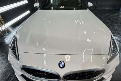 BMW　Z4　Ｇguardガラスコーティング３層（親水）磨き（ミドルフィニッシュ）＋ホイールコーティング