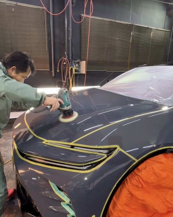TOYOTAクラウンスポーツセラミックコーティングSystemXPRO施工前磨き艶出し