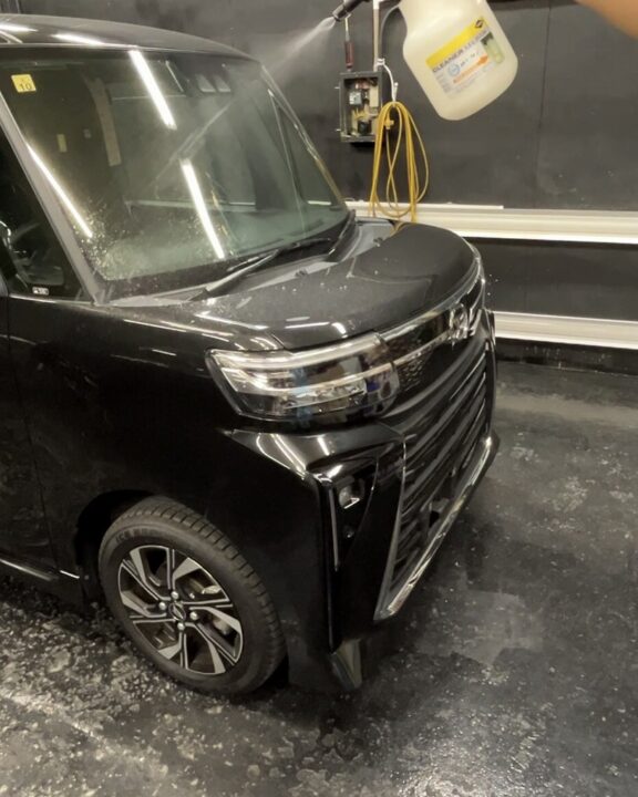 DAIHATSU タントセラミックコーティングSystemX CrystalSSとフロントガラス撥水コーティング施工前鉄粉除去