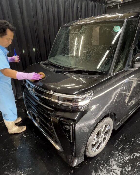 DAIHATSU タントセラミックコーティングSystemX CrystalSSとフロントガラス撥水コーティング施工前溶剤を使って洗車