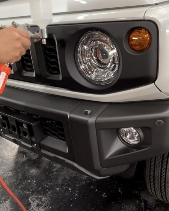 SUZUKI ジムニーGguardガラスコーティング素地部吹き付け施工