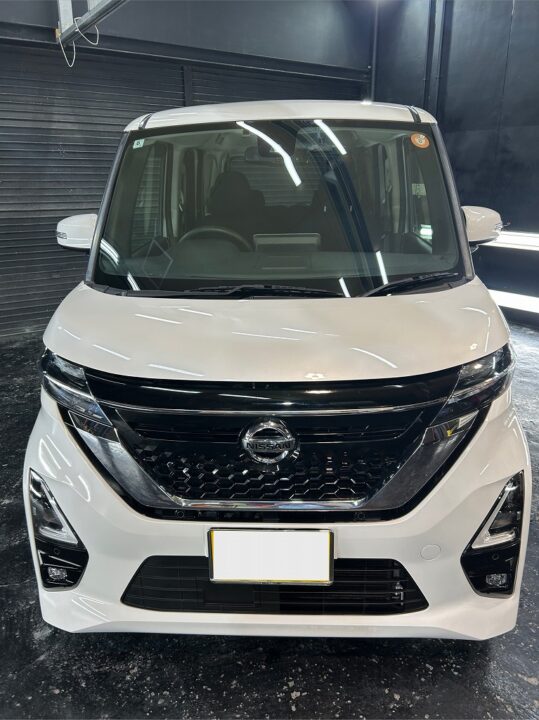 NISSANルークス　セラミックコーティングSystemX　DiamondSS　　 フロントガラス撥水コーティング施工