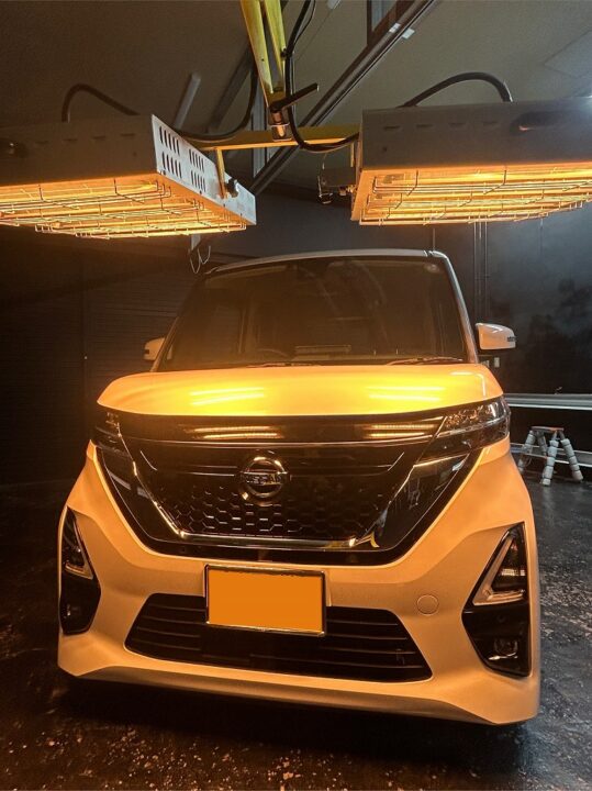 NISSANルークス　セラミックコーティングSystemX　DiamondSS　　 フロントガラス撥水コーテング　ホイールコーティング施工後近赤外線ヒーター乾燥硬化
