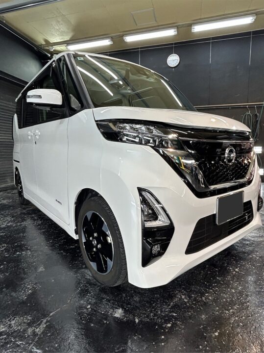 NISSANルークス　セラミックコーティングSystemX　DiamondSS　　 フロントガラス撥水コーティング施工 ホイールコーティング施工