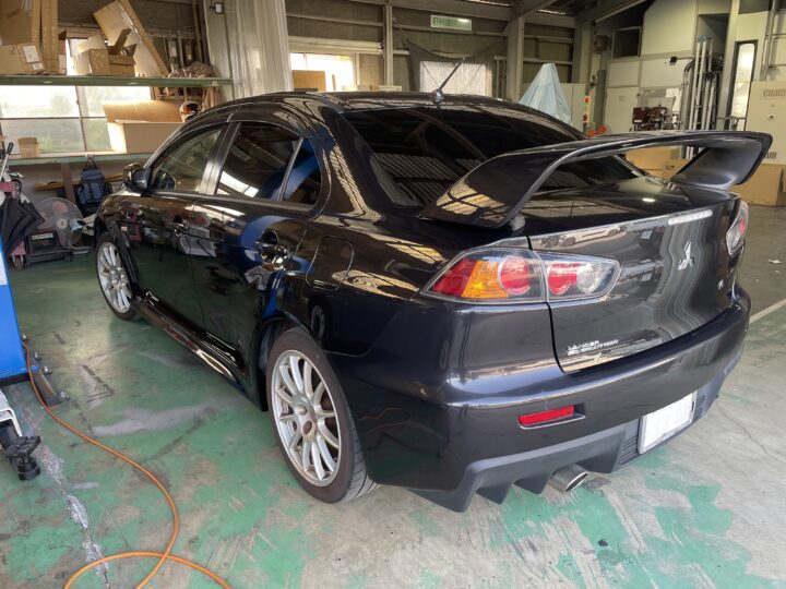 IMG_1161 - 鈑金塗装・カーコーティング・車検|山口県 東洋ボデー株式会社 三菱 ランサー エボリューション 全塗装