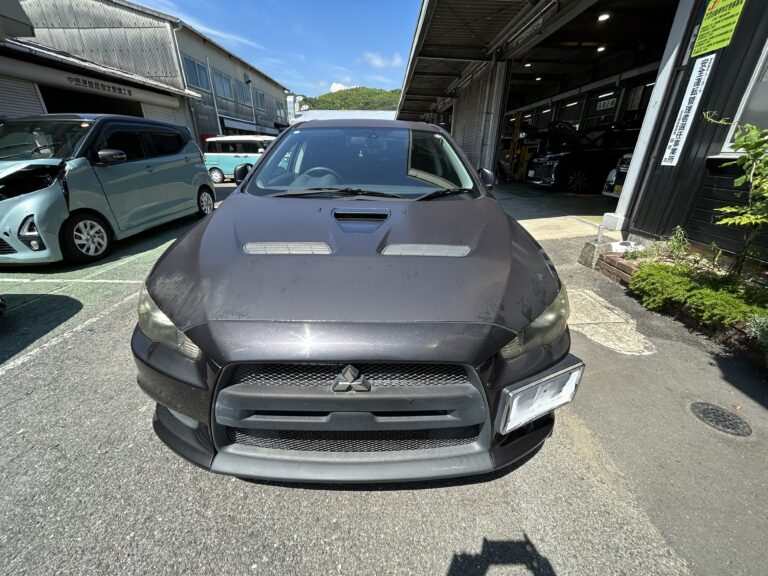 三菱ランサー エボリューション X　鈑金塗装　（全塗装オールペイント）山口県防府市より