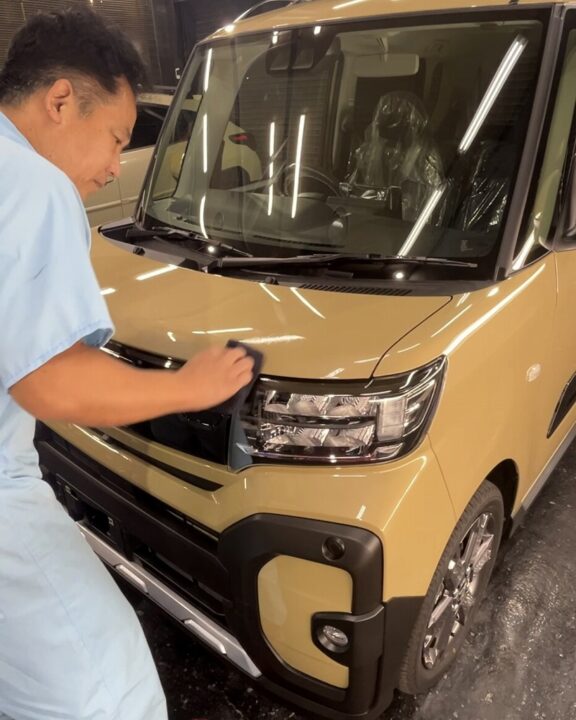 DAIHATSU タントファンクロス コーティング専用プライマー塗布