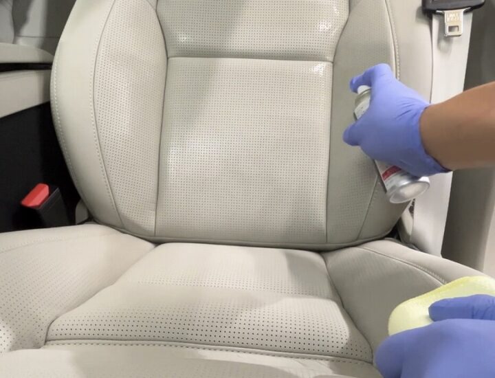 シートコーティング施工の様子