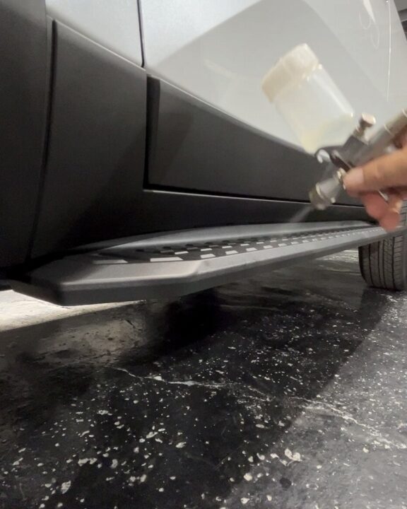 ランドクルーザー250素地部コーティング施工