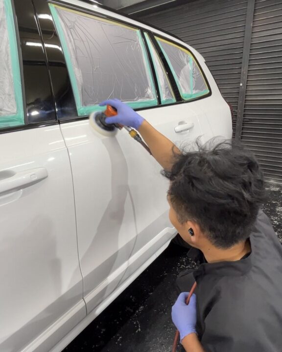 ボルボXC90Gguardガラスコーティング3層(親水)+ホイールコーティング+サンルーフコーティング+シートコーティング