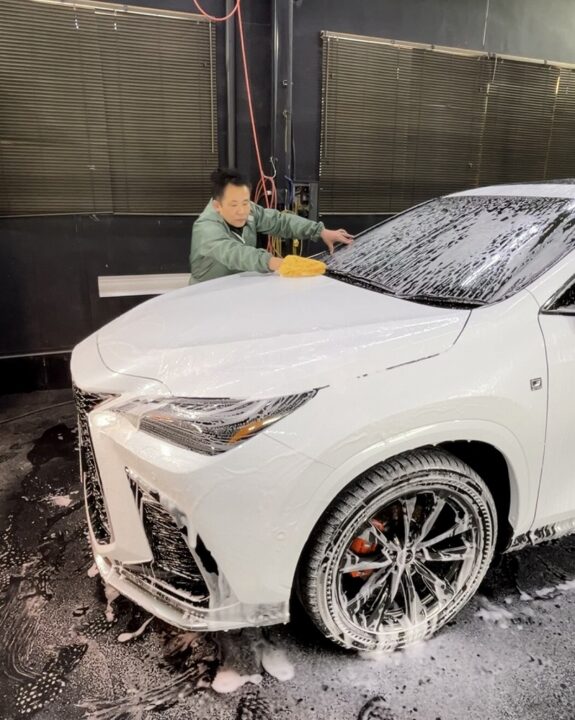 レクサスRX300 Gguardガラスコーティング3層(親水)+ホイールコーティング施工前洗車