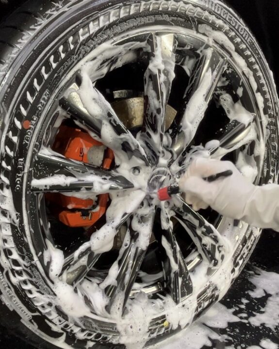 レクサスRX300 Gguardガラスコーティング3層(親水)+ホイールコーティング施工前洗車