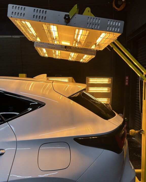 レクサスRX300 Gguardガラスコーティング3層(親水)+ホイールコーティング施工後近赤外線ヒーター乾燥硬化