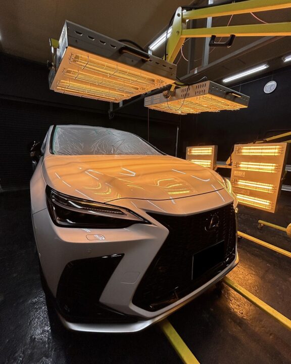 レクサスRX300 Gguardガラスコーティング3層(親水)+ホイールコーティング施工後近赤外線ヒーター乾燥硬化