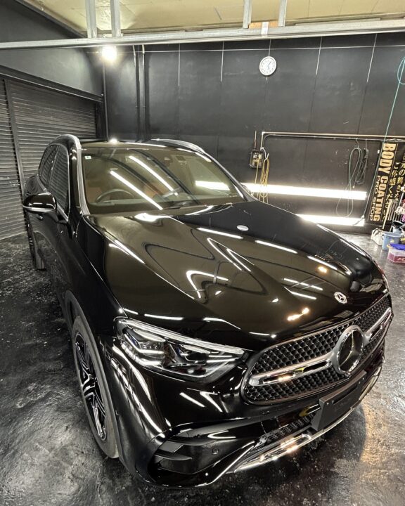 メルセデスベンツ GLB200d Gguardガラスコーティング3層(親水)+ホイールコーティング