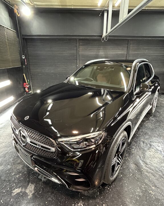 メルセデスベンツ GLB200d Gguardガラスコーティング3層(親水)+ホイールコーティング