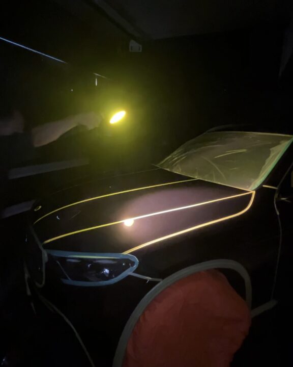 メルセデスベンツ GLB200d Gguardガラスコーティング3層施工前磨き後オーロラチェック