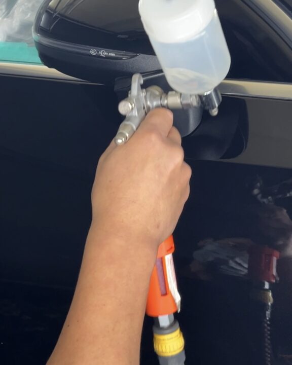 メルセデスベンツ GLB200d Gguardガラスコーティング 素地部吹き付けコーティング施工