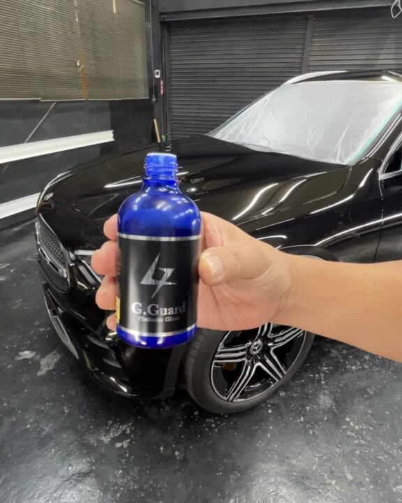 メルセデスベンツ GLB200d Gguardガラスコーティング3層(親水)ダブルアクション施工