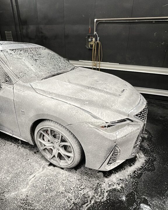 レクサスIS500セラミックコーティングSystemX PRO +ホイールコーティング施工前洗車・フォームガン洗車