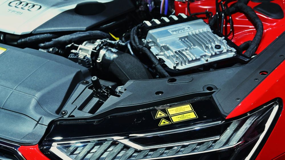 - 鈑金塗装・カーコーティング・車検|山口県 東洋ボデー株式会社 「東洋ボデー」の車検はお得な特典がいっぱいであることについて解説するイメージ