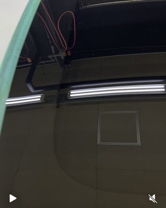 ボルボ XC40 Gguardガラスコーティング3層(親水)施工前サンルーフ磨き後状態ハードフィニッシュ