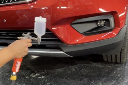 ボルボ XC40 素地部コーティング吹き付け施工