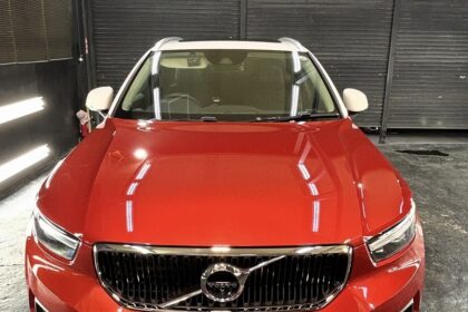 ボルボ XC40 Ｇguardガラスコーティング３層（親水）磨きハードフィニッシュ