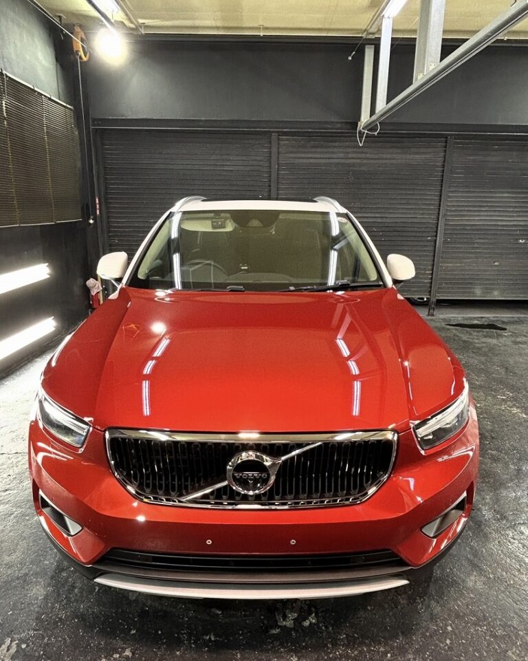 ボルボ　XC40　Ｇguardガラスコーティング３層（親水）磨き（ハードフィニッシュ）