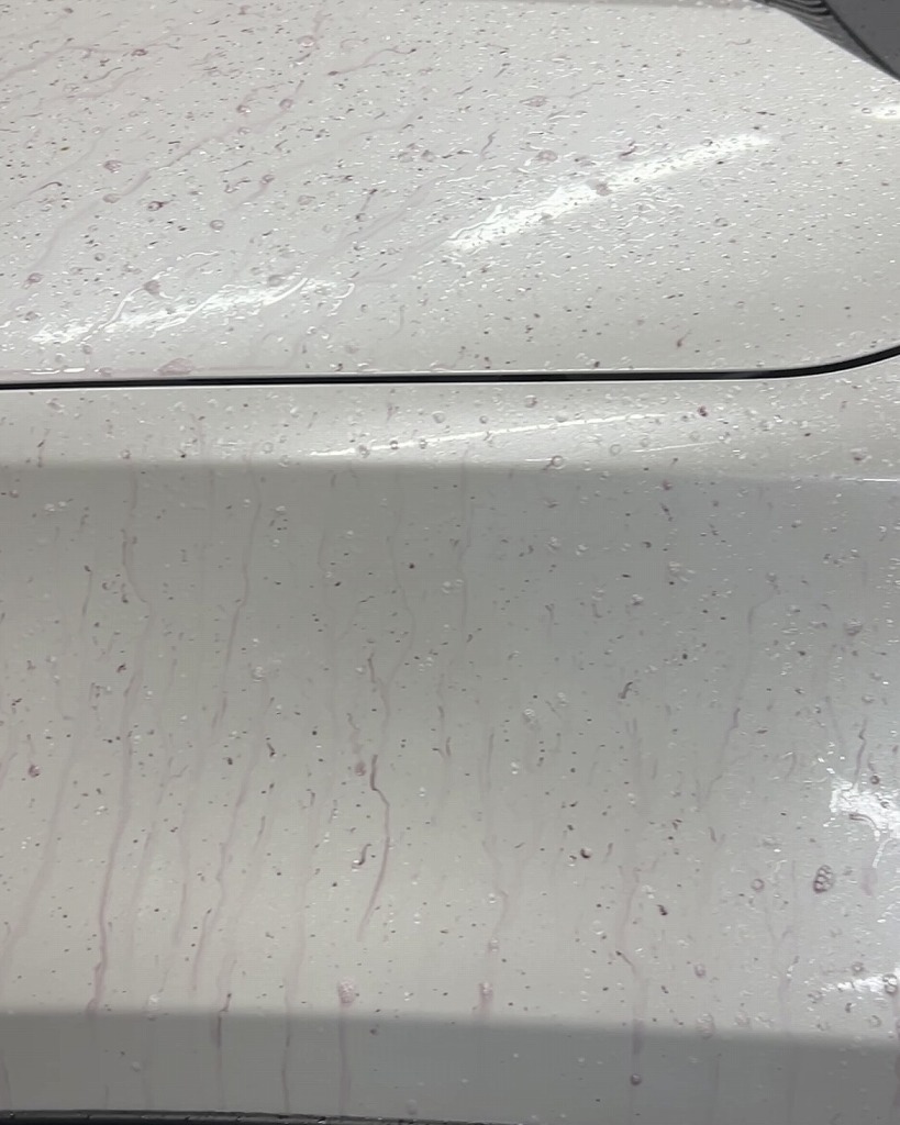 ヤリスクロス セラミックコーティングSystemXPRO施工前鉄粉除去化学反応