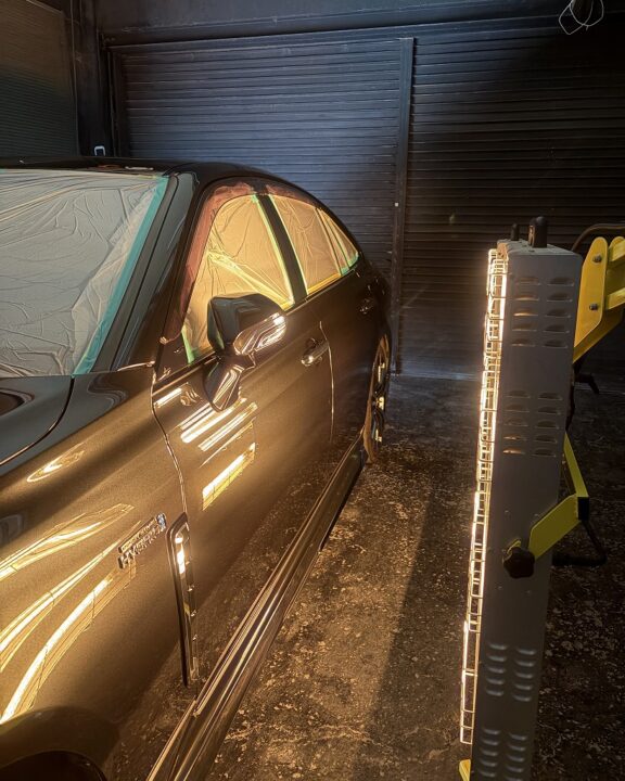 TOYOTAクラウンGguardガラスコーティング3層(親水)施工後近赤外線ヒーター乾燥硬化