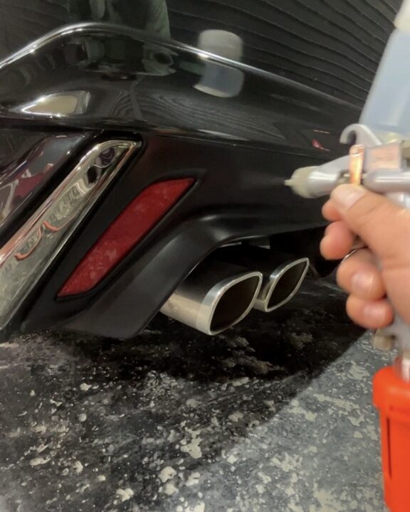 TOYOTAクラウンGguardガラスコーティング素地部吹き付けコーティング施工