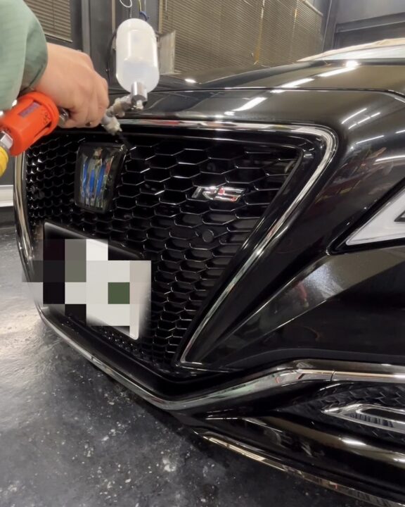 TOYOTAクラウン グリルGguardガラスコーティング吹き付け施工