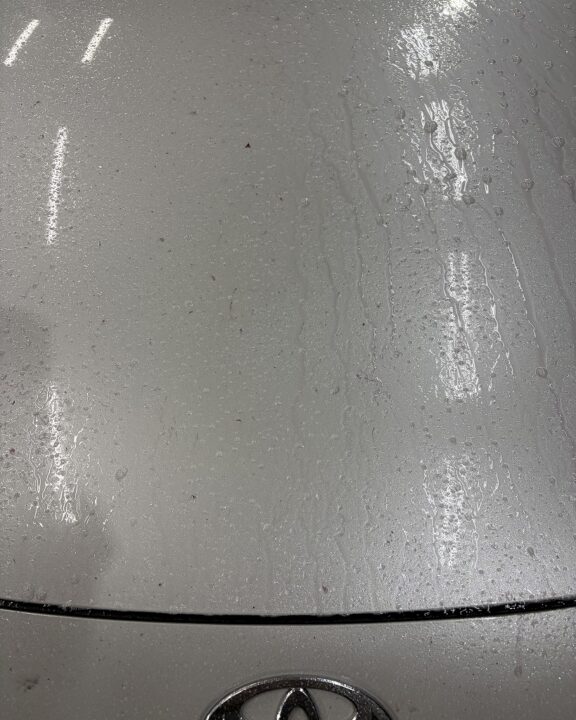 鉄粉除去剤がかがくはんのうして変色