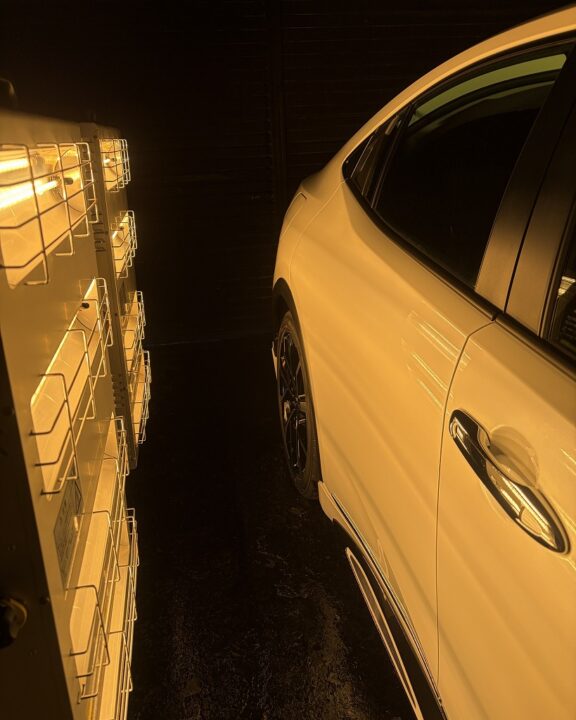 TOYOTA プリウスセラミックコーティングSystemXPROを施工後近赤外ヒーター乾燥