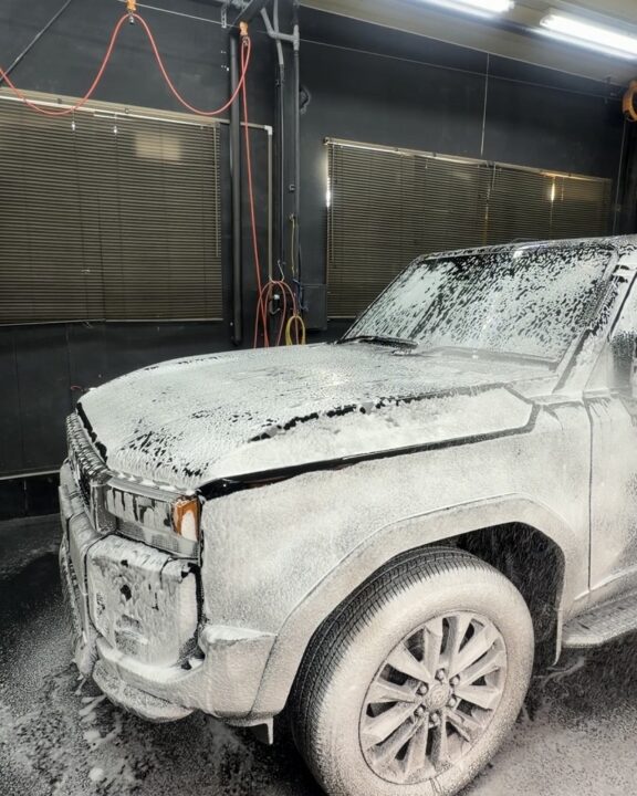 TOYOTAランドクルーザＧguardガラスコーティング施工前洗車