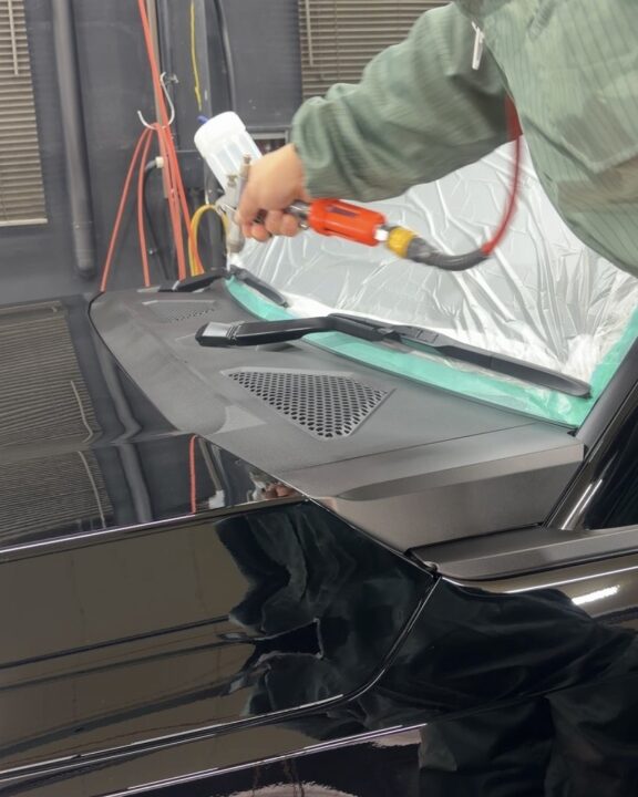 TOYOTAランドクルーザＧguardガラスコーティングカウルパネル吹き付けコーティング施工