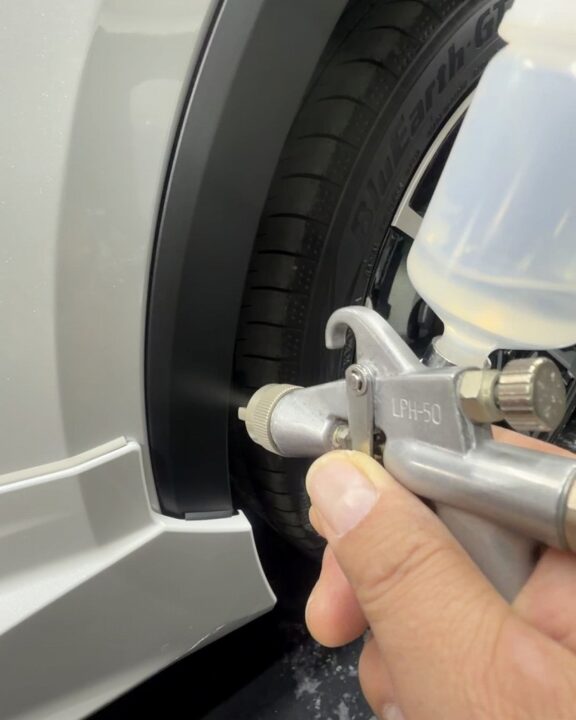 TOYOTA プリウス素地部ガラスコーティング吹き付け施工