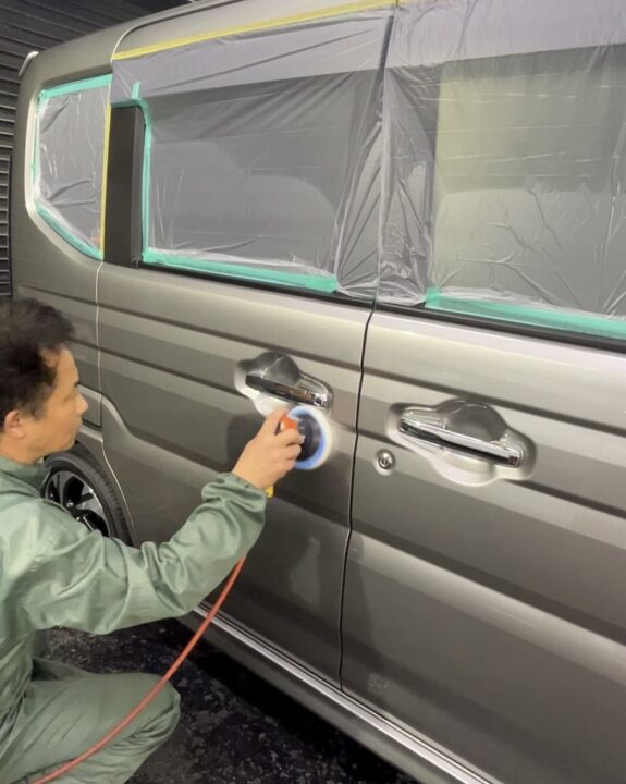 SUZUKIスペーシアカスタムにＧguardガラスコーティングトップコート（親水）ダブルアクションで施工