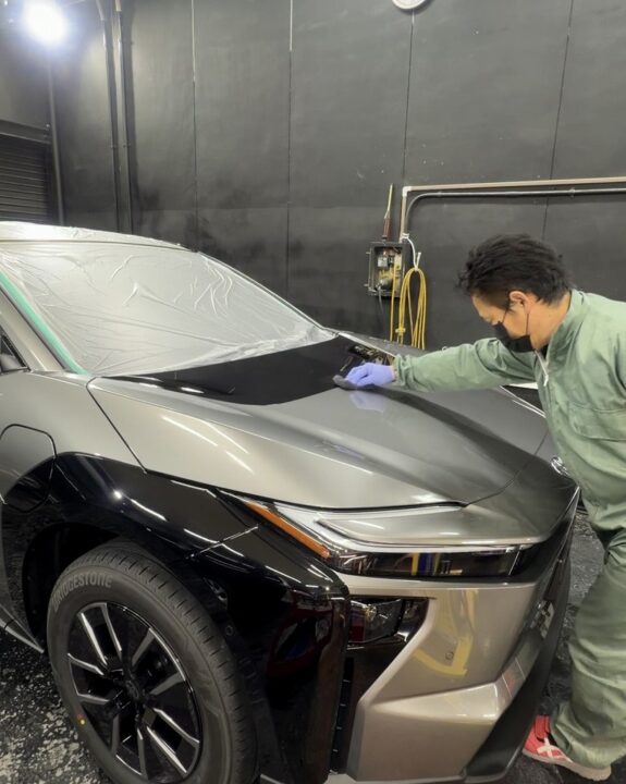 TOYOTA bz4xにセラミックコーティングSystemX PROとガラスルーフコーティングと外装樹脂コーティングを施工