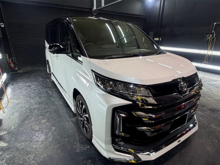 TOYOTA ノアGguardガラスコーティング3層（親水）施工