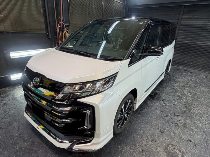 TOYOTA ノアGguardガラスコーティング3層（親水）施工