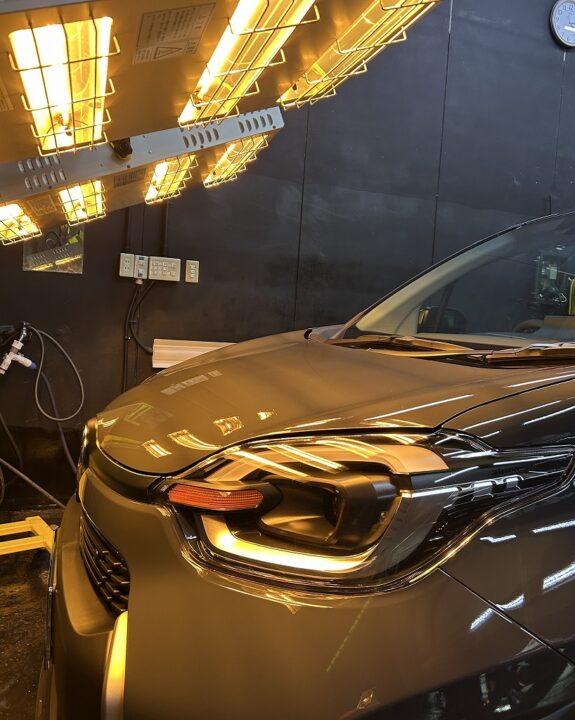 TOYOTA シエンタにセラミックコーティングSystemX PROを施工後近赤外ヒーター乾燥