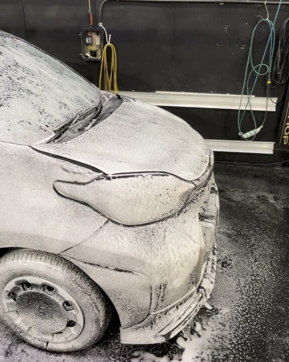 TOYOTA シエンタにセラミックコーティングSystemX PROを施工前下地処理