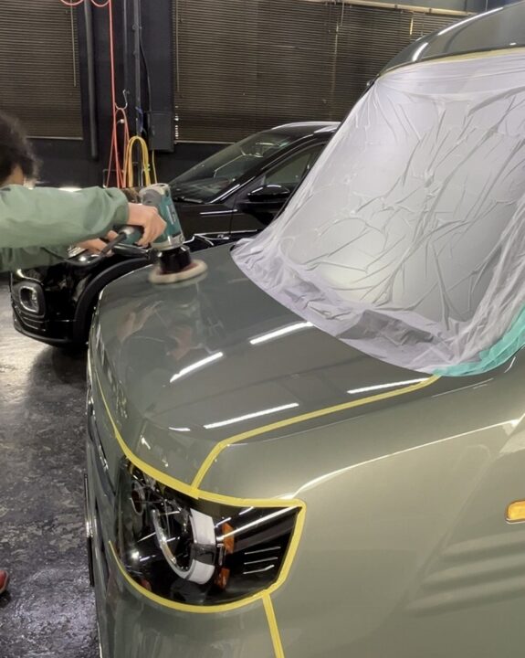 HONDA　N-VANにGguardガラスコーティング3層親水タイプをコーティング施工前磨き